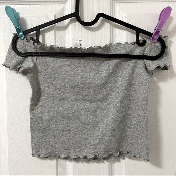 Off Shoulder Frill Trim Solid Grey Crop Top Tee | Size S | H&M - Picture 5 of 10